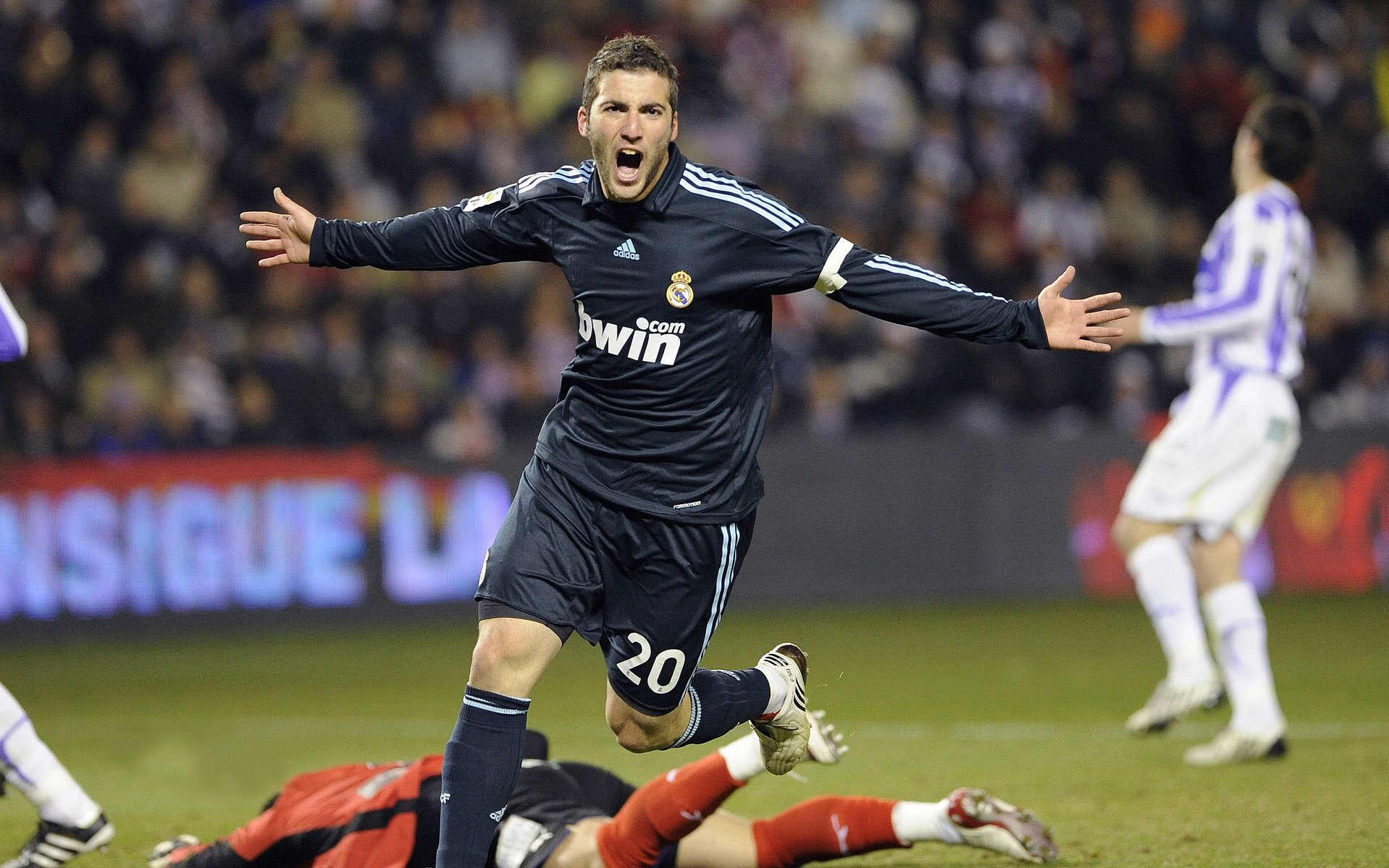 总决赛之夜,库里,完美定义的另一种写法