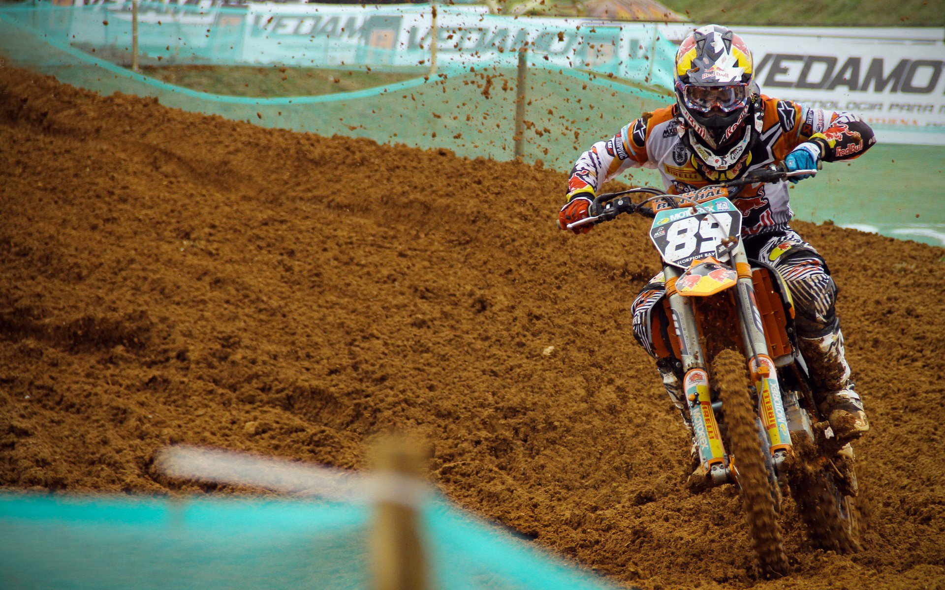 石宇奇状态火热难救主，法国队险胜韩国队惊险晋级