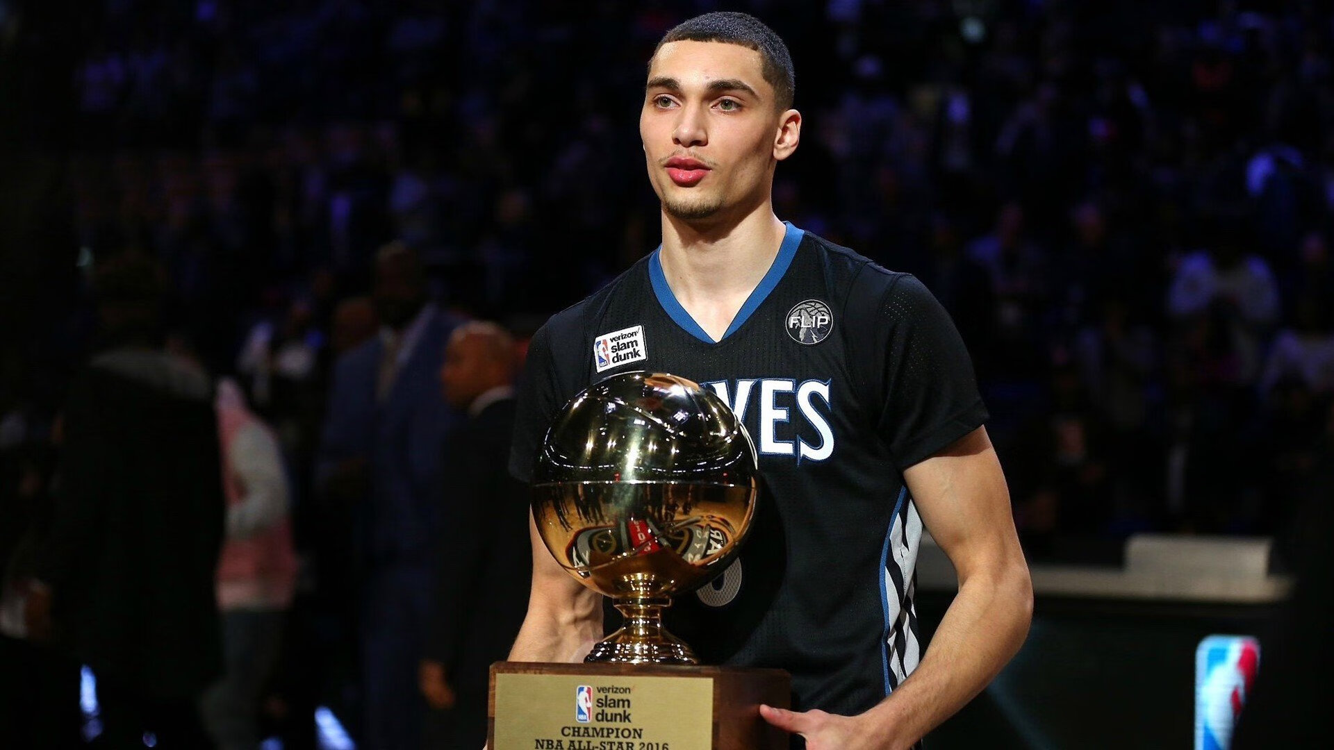 美网险胜蒙特卡洛大师赛，穆雷点燃赛场，诠释网球的唯一性